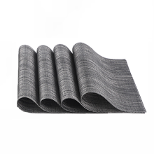 Set van 4 placemats van geweven vinyl, gemakkelijk schoon te maken, hittebestendig en antislip, zilverkleurig, afwasbaar en waterdicht.