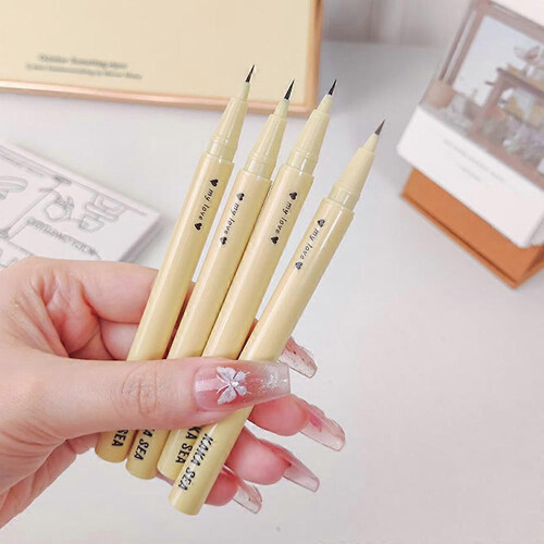 (White) Slim Waterproof Liquid Eyeliner Lying Silkworm Pen Lasting Black Quick Drying 2