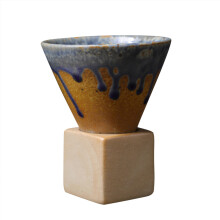 Mug en céramique japonaise à gros grains, tasse conique triangulaire en porcelaine à base carrée, mug à thé en céramique fait main, design