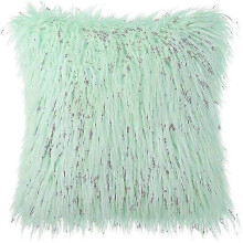 Set of 2 Soft Faux Fur Pillowcases for a Cosy and Luxurious Bedroom Upgrade