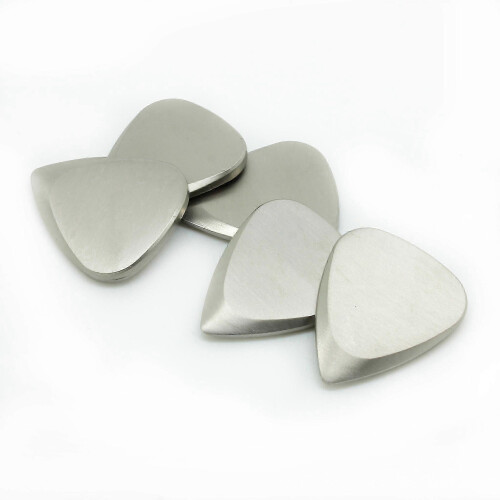 Titanium Jazz III Boutique Guitar Pick 1