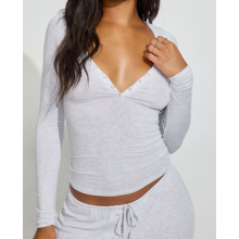 (L, Light Grey) Hauts Henley côtelés unis pour femmes, coupe ajustée, boutonnés, col en V, manches longues, courts, style automne