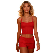 (M, Red) Zweiteiliges Strick-Set für Damen: Ärmelloses, tief ausgeschnittenes Tanktop und Shorts in Unifarbe