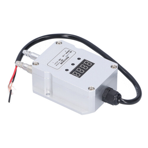 Wind Pressure Transmitter Silver Digital Display Differential Sensor 4-20mA DC 24V0-4Kpa 2