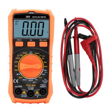 Digitale multimeter met NCV-spanningsdetectie, capaciteitsmeting tot 200 ÌF, LCD-display met achtergrondverlichting en zaklamp.