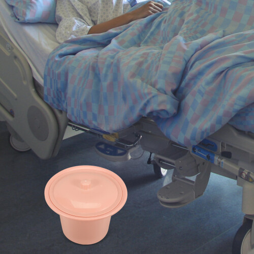 Grey Plastic Portable Urinal Pot with Lid for Family Use 2