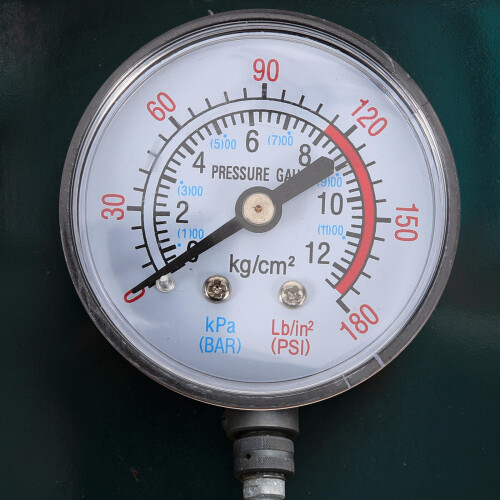 Gauge Direct Connected Air Compressor 5.20x5.20x4.50cm 2