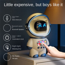 Astronaut Speaker AI Voice HiFi Audio Desktop Multifunctional Audio New Digital Alarm Clock FM Radio,B