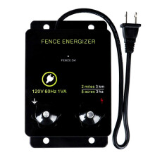 Für Elektrozäune zur Verhinderung des Eindringens von Wildtieren. Ausgangsspannung 5000 V, 0,1 Joule, US-Stecker.