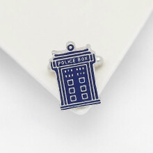 Blue telephone booth, stylish and unique men's cufflinks and studs, versatile and a default option for shirts.