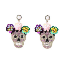 (2) Dazzling Zircon Encrusted Skull Earrings Fashionable Skull Earrings Jewelry with Glitter Detail for Halloween Event New Arrival