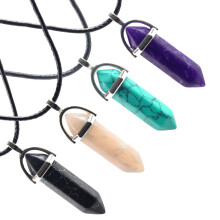 Collana con ciondolo dell'amicizia elegante Rose 4 da donna con prisma di quarzo nero