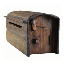 Solid Wood Wall Mounted Mailbox for Outdoor Garden Villa, Rustic Decorative Wooden Mailbox