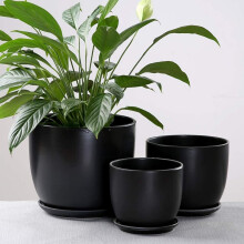 White Ceramic Flower Pot 17cm x 15.5cm with Built‑in Drainage Hole, Porcelain Indoor and Outdoor Planter for Succulents