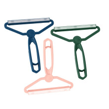 3pcs Manual Lint Remover for Clothes, FabricSafe Fuzz Shaver Comb Set, Portable Lightweight Brush Tools, Blue Pink Green