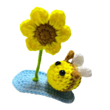 Fashionable 3D Crochet Hair Clip for Babies Artistic-bees