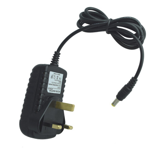 (UK plug) 14V Power Supply for Yaesu FT-818ND Transceiver