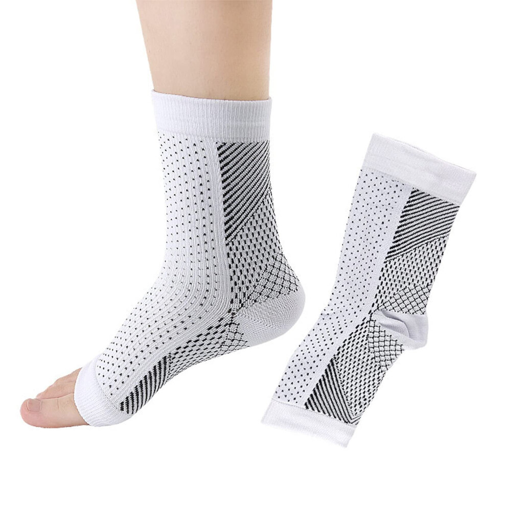 White Plantar Fasciitis Compression Socks 3 Pairs For Foot Pain Relief, 7ÂZone Arch Support, AntiâFatigue Sleeves L/Xl