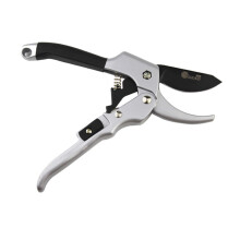 Heavy Duty Garden Pruning Shears with Ratchet Cutting Power and Ergonomic Grip for Orchard Branches