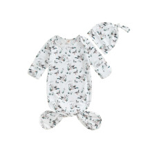 (0-3 Months, White) Robe nouée pour bébé avec bonnet à manches longues, imprimé canard et gigoteuse, pour garçon ou fille.