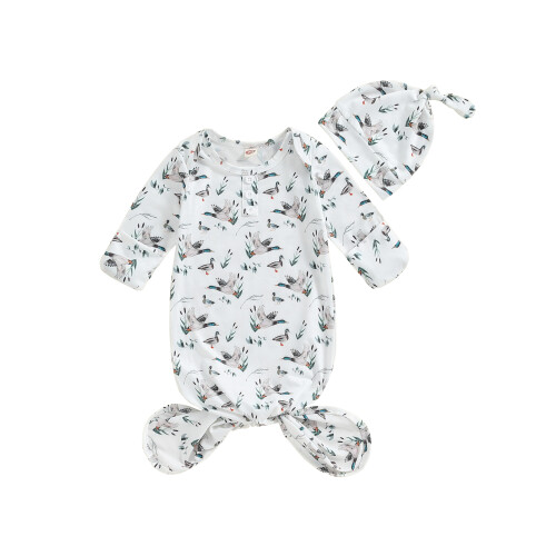 (0-3 Months, White) Completo neonato con e femminucce.