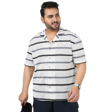 Camisa Urbana Plus Masculina Branca e Azul de Algodão com Colarinho Cubano