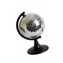 Silberne Disco-Kugel-Globus-Statuen,-Silber L