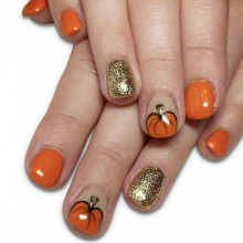 Halloween Press On Nails 24pcs Orange Gold Glitter Short Square Fake Nails with Pumpkin Design for Women