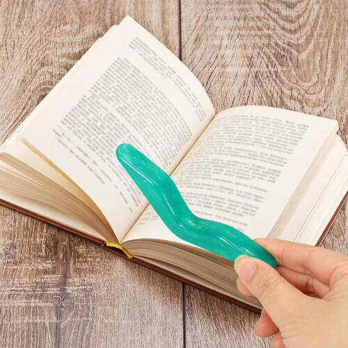 thumb page holder resin for reading in bed 2