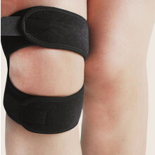 Adjustable Knee Brace with Breathable QuickDry Fabric for Running and Jumpers, Secure Support