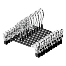 Corrosiebestendige rekbare kleerhanger voor gebruik op het-Zwart