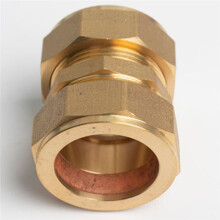 Plumbstation 35mm Straight Compression Coupler for Secure, Watertight Plumbing Connections