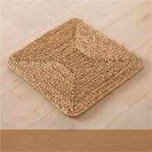 Tatami Floor Cushion 50cm Handwoven Straw Seat Pad with NonSlip Base for Yoga and Home Decor