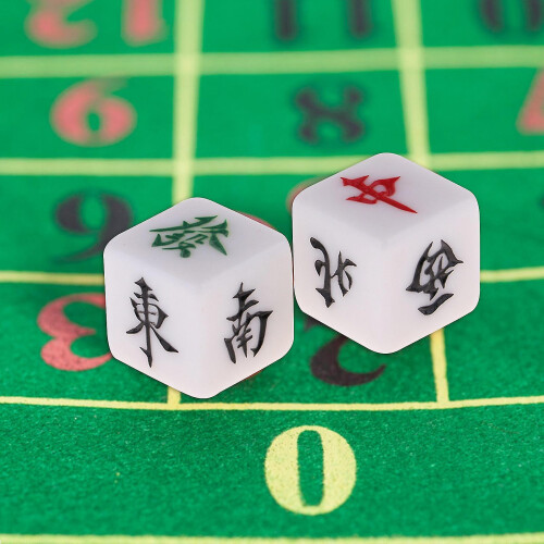 10pcs Mahjong Dice 22mm Wind Direction Dice South East North West Cube 1