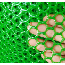Plastic Chicken Wire Mesh Roll Green 1x5m Corrosion‑Resistant Lightweight Fence for Garden and Balcony Safety