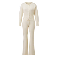 (M, Light Yellow) Ensembles deux pièces en maille pour femmes : hauts à manches longues et col rond boutonnés et pantalons évasés.