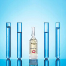 Lucidalabbra idratante, olio lenitivo per labbra arricchito con oli vegetali puri per una barriera protettiva, 1 set