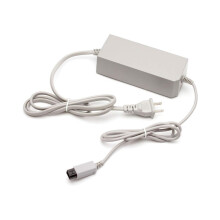 Oiriúntóir Cumhachta Balla AC Shell Frithsheasmhach in aghaidh Lasrach, Luchtaire Consól Nintendo Wii le Caighdeáin Ardchaighdeáin