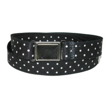 CTM Women's Plus Size No Show Buckle Stretch Belt with Polka Dots
