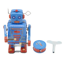 Tin Robot Toy with Wind Up Drumming Action, Retro Tinplate Design, Collectible Gift for Kids and Adults