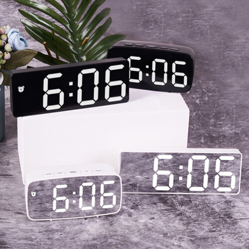 Mirror Bedside Alarm Clock Battery Plug-In Dual-Purpose LED Clock, Color: Rectangle Black Shell (Black Surface green light) 2