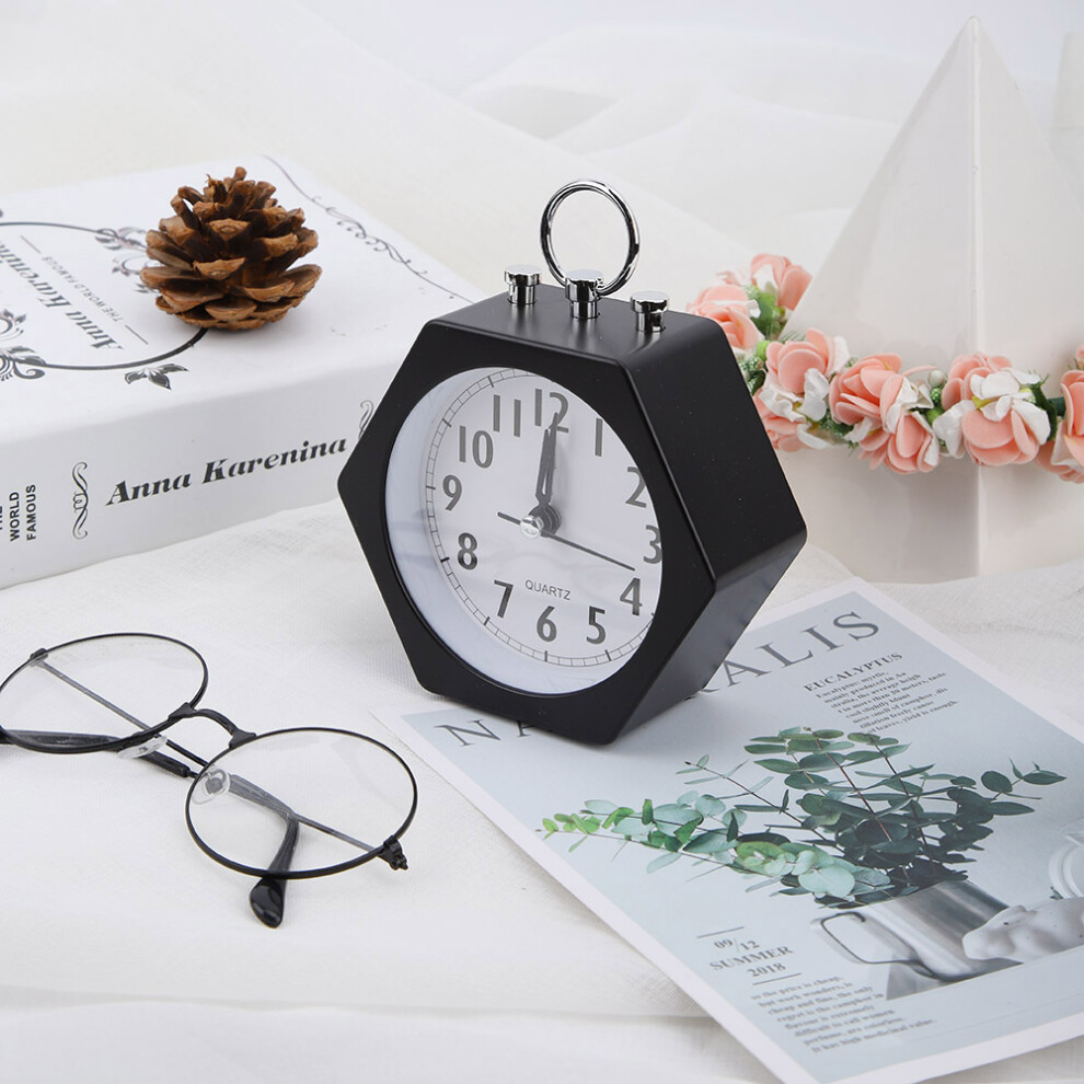 Silent Wake Up Alarm Clock 13X13x6 Cm 1.5V Black