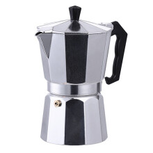 Klassische Espressokanne und Kaffeemaschine für den Herd, Moka-Kanne für die Zubereitung von italienischem und kubanischem Café-Kaffee