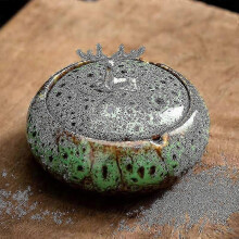 (gold and green) Ashtray With Lid, Cigarette Ceramic Ashtray, Outdoor Windproof Ashtray Indoor