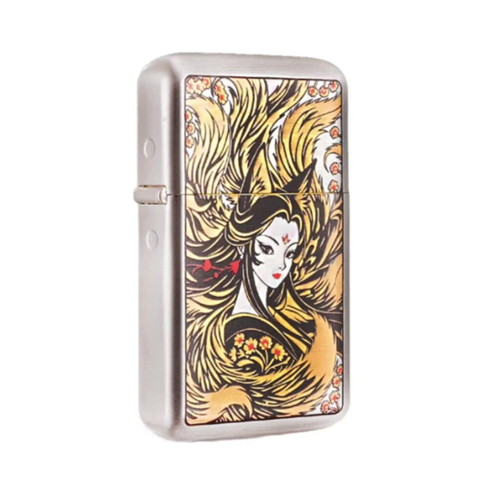 White Vintage Kerosene Lighter Hand Engraved Copper Refillable Flip Windproof Soft Flame Gift