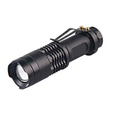Red LED Flashlight 625nm Adjustable Zoom Torch for Astronomy and Wildlife Watching with Clip