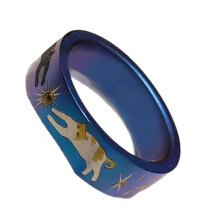 Entzückender Statement-Ring im „Leaping Feline“-Design in