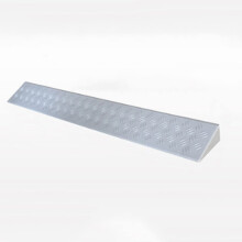 Plastic Threshold Ramp Non‑Slip Lightweight Wheelchair Ramp for Indoor Doorway Curb Access