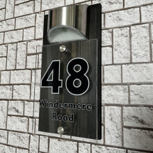 Custom Solar Address Sign with Auto Night Lighting, Weather‑Resistant Illuminated House Numbers for Yard 15x29cm Black
