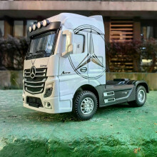 (Truck Head White) 2025 1:50 Large Diecast Alloy Truck Car Model Toys Container Pull Back Sound And Light Transport Vehicles Model Toys For Boys Gifts